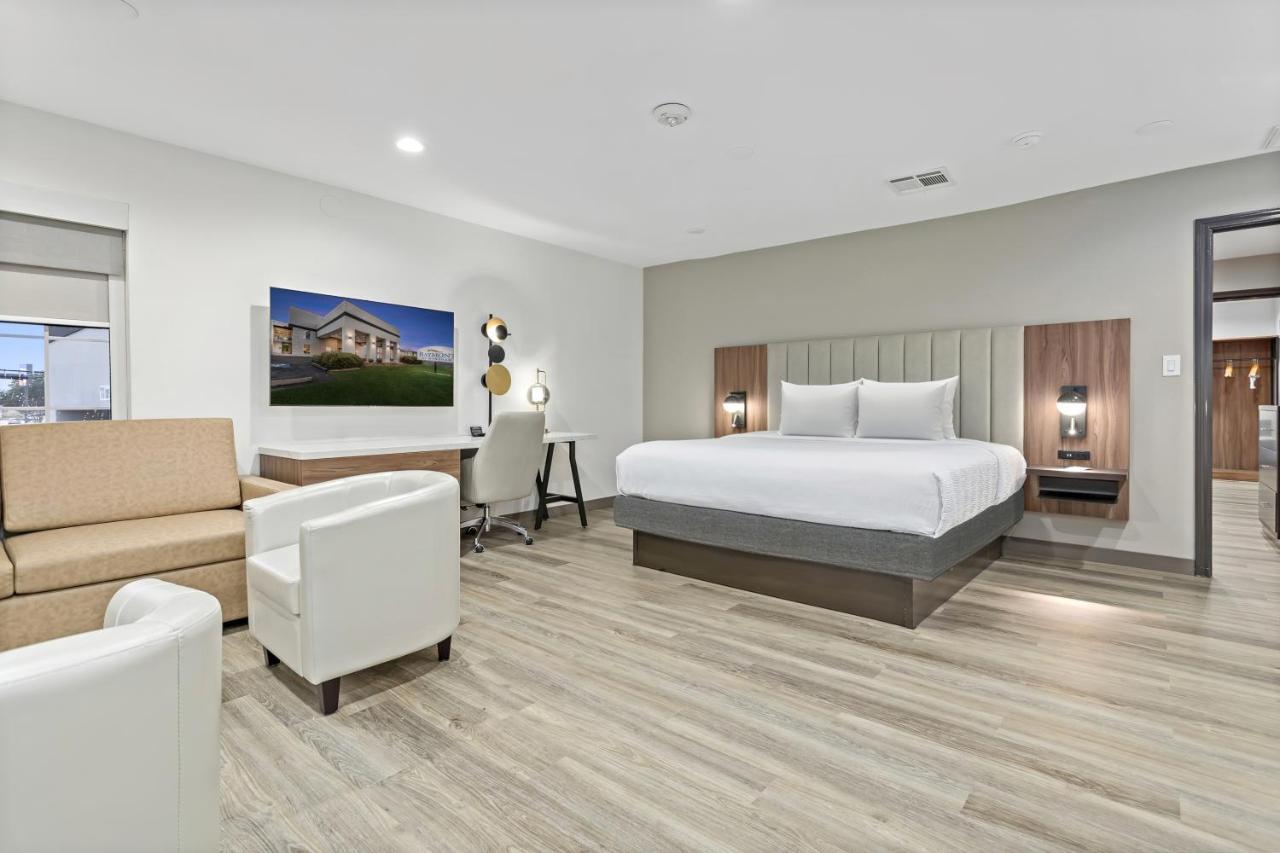 Baymont By Wyndham Beaumont Hotell Exteriör bild